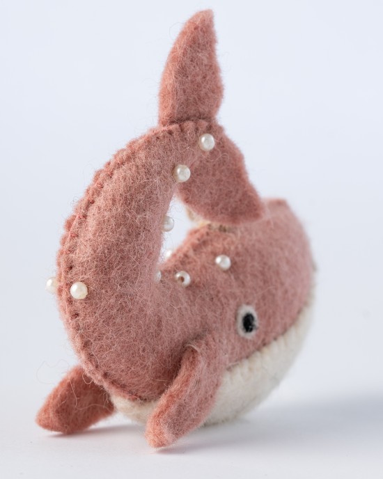 The beaded whale felt toy