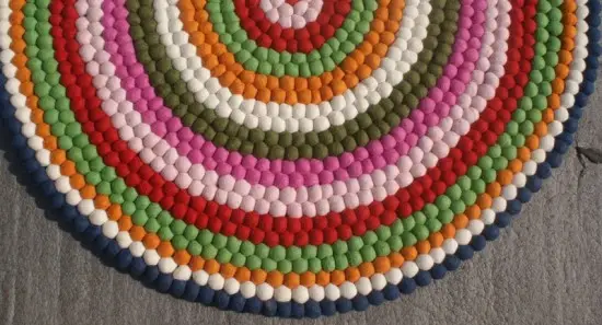 Handmade Felt Two Lining 7 Color Mix Ball Mat