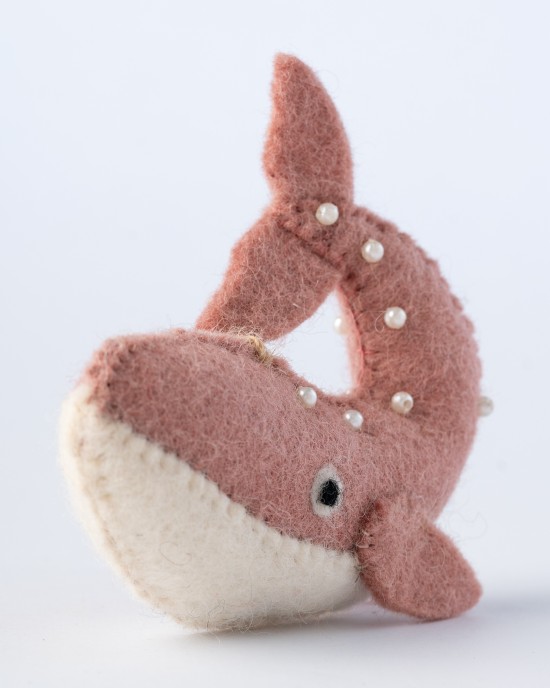 The beaded whale felt toy