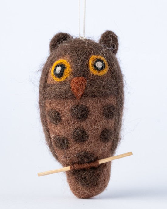 The barn owl felt toy